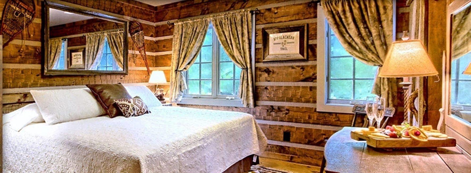 Lake Rabun Hotel Lakemont ภายนอก รูปภาพ
