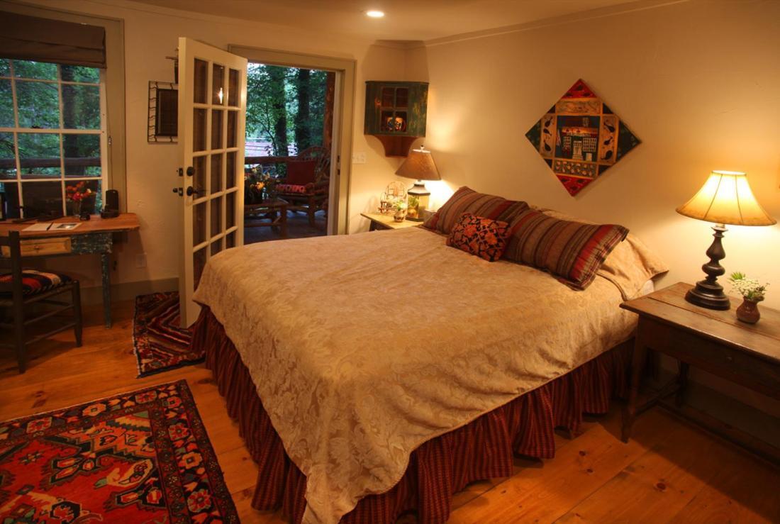 Lake Rabun Hotel Lakemont ภายนอก รูปภาพ